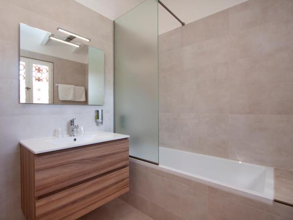 Hôtel Les Lentisques : photo 6 de la chambre chambre double - vue sur mer