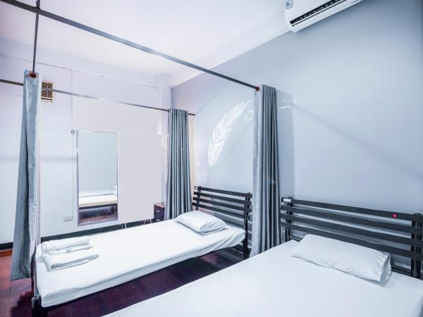 OYO 514 Ali Hostel : photo 7 de la chambre lit simple dans dortoir pour hommes