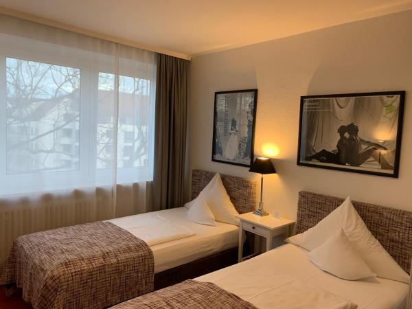 Hotel Nymphenburg City - München : photo 7 de la chambre chambre double