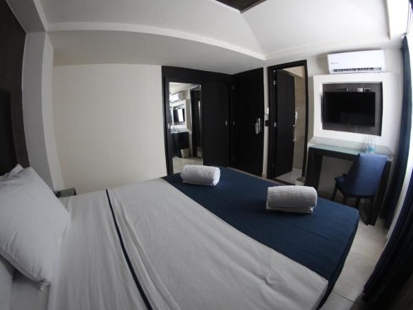 Hotel Portonovo Plaza Malecon : photo 4 de la chambre chambre double basique