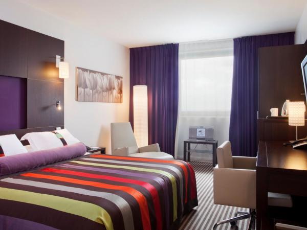 Holiday Inn Dijon Toison D'or, an IHG Hotel : photo 9 de la chambre chambre double supérieure avec accès au spa