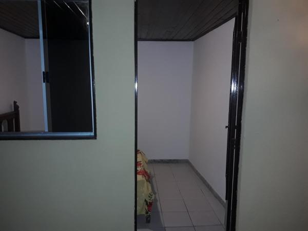 MAN CAVE HOSTEL : photo 2 de la chambre chambre double avec salle de bains privative