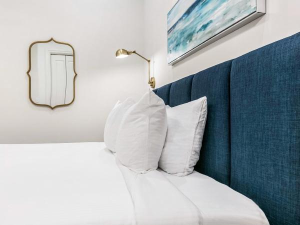 1 and 2 BR Private Condos Steps Away From French Quarter : photo 8 de la chambre appartement 1 chambre