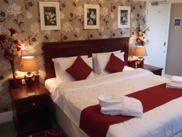 The Ship Inn : photo 2 de la chambre chambre double avec salle de bains commune