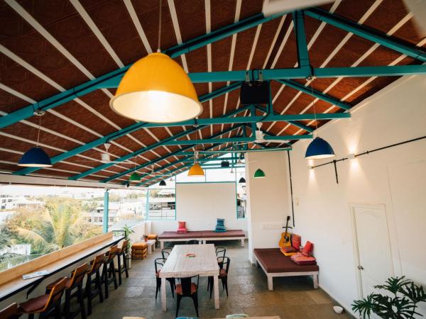 Draper Startup House ,Koramangala : photo 8 de la chambre lit dans dortoir pour hommes de 4 lits