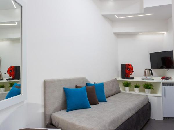 Le Suites Del Duomo : photo 2 de la chambre chambre lit queen-size avec baignoire spa