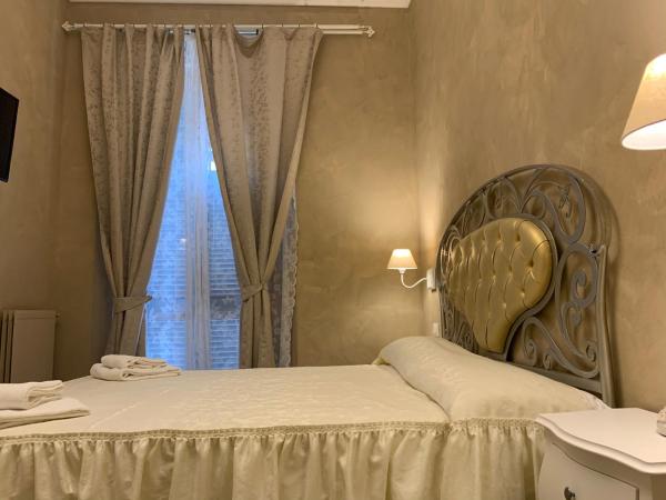 Boutique Hotel Calais Milano : photo 2 de la chambre chambre double ou lits jumeaux Économique 