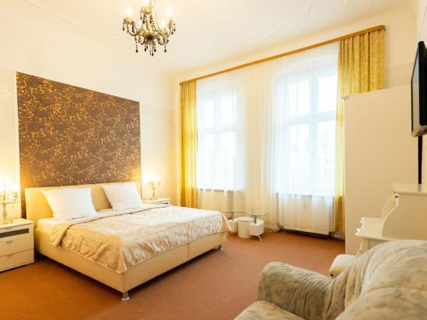 Hotel Pension Dahlem : photo 5 de la chambre chambre double