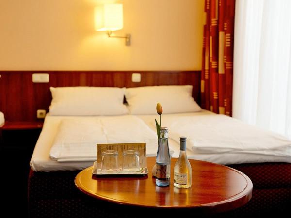 Cabo Nonsmoking-Hotel  : photo 6 de la chambre chambre quadruple