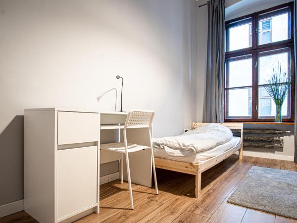 Dream Aparts - Piotrkowska 28 : photo 2 de la chambre chambre lits jumeaux standard