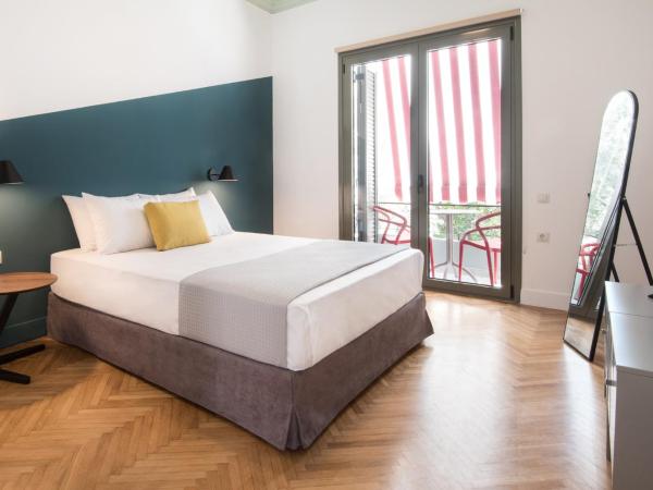 K8 Athens : photo 2 de la chambre studio avec balcon