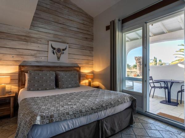 Le Mas de Cocagne : photo 3 de la chambre chambre familiale (2 adultes et 2 enfants)