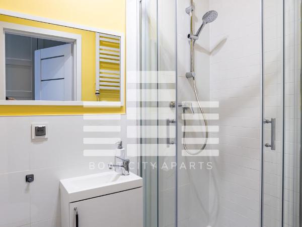 Boat City Aparts - Dworzec Łódź Fabryczna : photo 9 de la chambre appartement supérieur ii