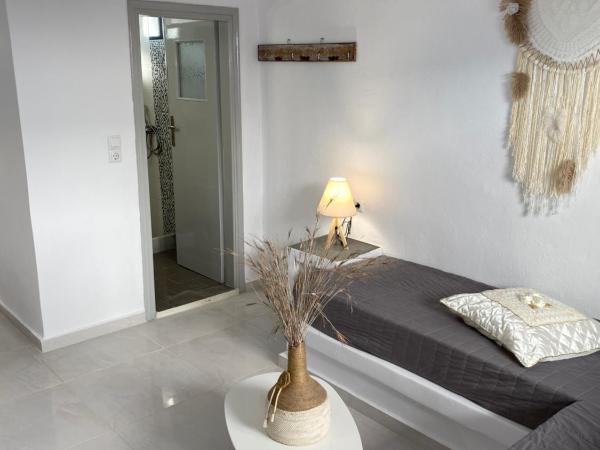 Villa Anto : photo 7 de la chambre chambre familiale