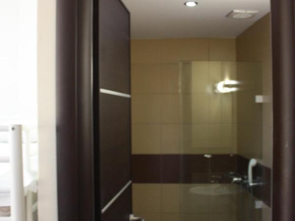 Pella Inn Hostel : photo 5 de la chambre lit dans dortoir pour femmes de 6 lits