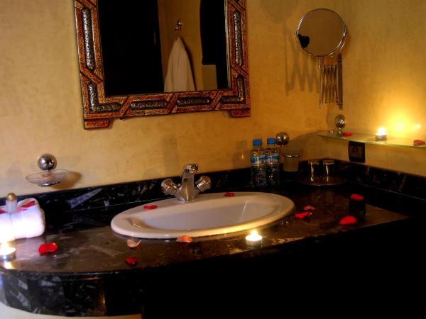 Riad Mille Et Une Nuits : photo 9 de la chambre suite shérazade
