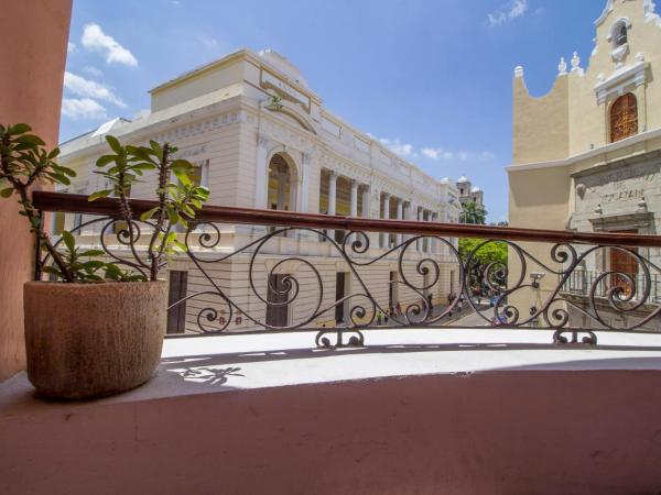 Hotel Merida : photo 4 de la chambre chambre lit king-size standard