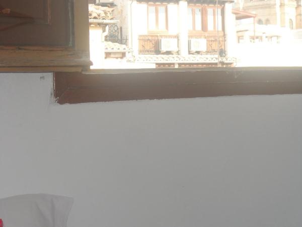 Pensión Duquesa Bed & Breakfast : photo 2 de la chambre chambre double avec salle de bains commune