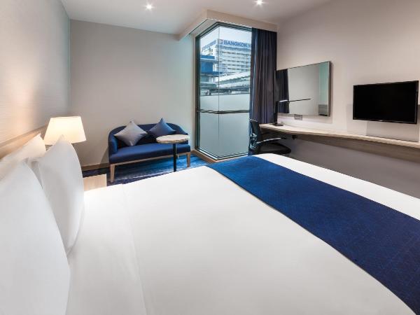 Holiday Inn Express Bangkok Soi Soonvijai, an IHG Hotel : photo 6 de la chambre chambre standard lit queen-size