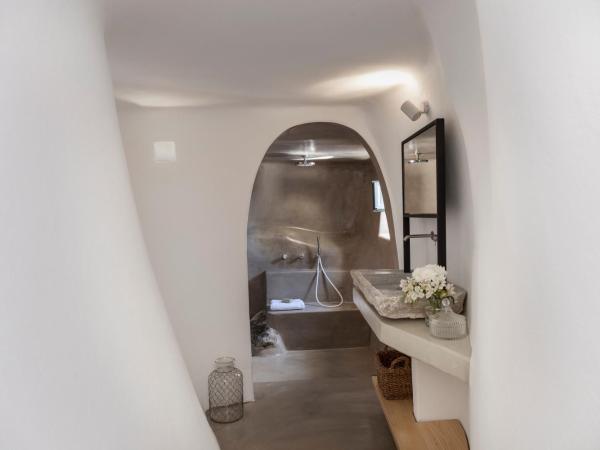 Spitia Santorini Villa Collection : photo 7 de la chambre la maison troglodyte