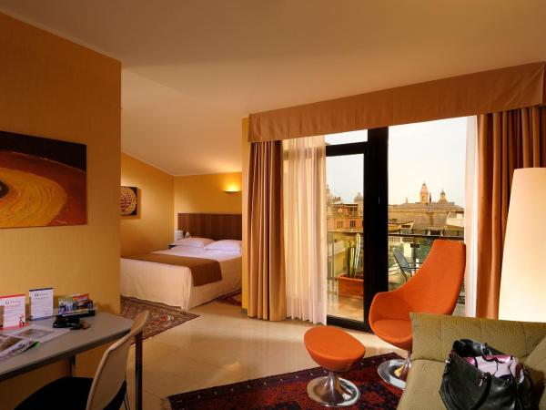 Best Western Plus City Hotel : photo 8 de la chambre suite junior lit king-size - vue sur ville