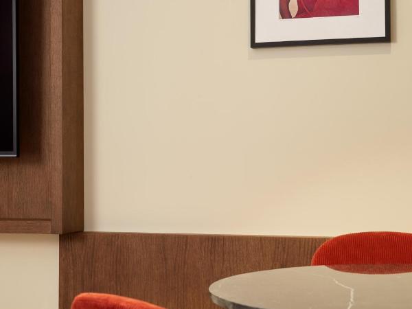 Les Nomades Beaune : photo 3 de la chambre chambre double ou lits jumeaux supérieure