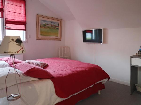 Chez Lilette : photo 2 de la chambre chambre double - vue sur jardin