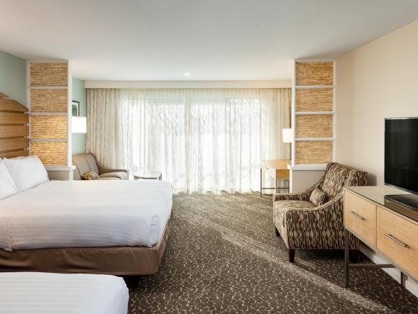 Holiday Inn Express and Suites La Jolla - Windansea Beach, and IHG Hotel : photo 3 de la chambre studio avec 2 lits queen-size