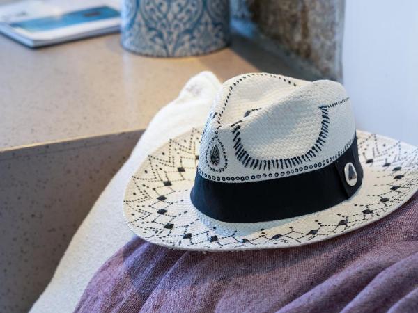 Semeli Hotel Mykonos : photo 3 de la chambre hébergement double supérieur avec spa - vue sur mer