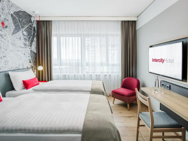 IntercityHotel Hannover Hauptbahnhof-Ost : photo 3 de la chambre chambre lits jumeaux