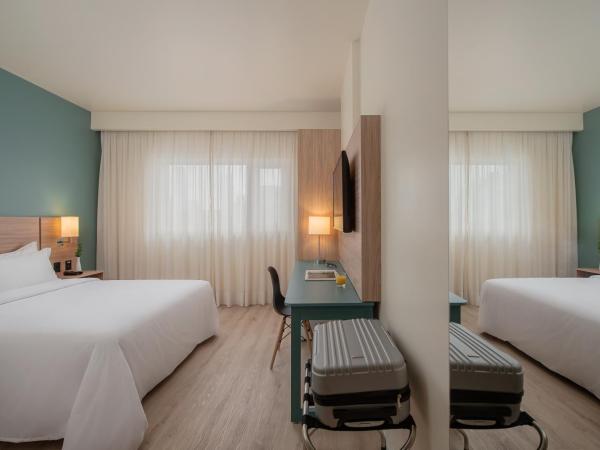 Intercity Curitiba Batel : photo 3 de la chambre chambre standard avec 1 lit double