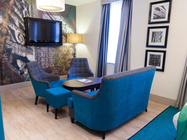 Hotel Indigo London - Kensington, an IHG Hotel : photo 2 de la chambre suite lit queen-size