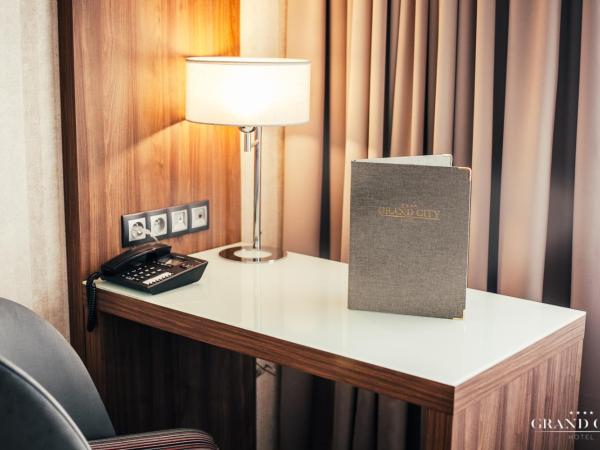 Hotel Grand City Wrocław : photo 6 de la chambre chambre simple