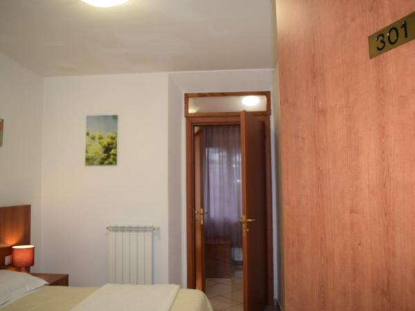 Hotel Dalmazia : photo 6 de la chambre chambre double ou lits jumeaux