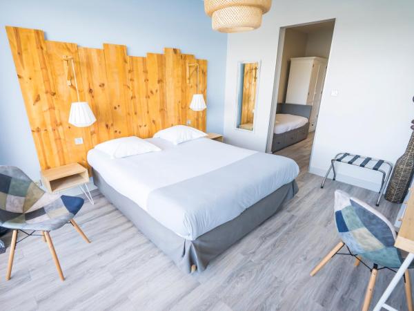 Le Relais Du Lac : photo 1 de la chambre chambre triple supérieure avec balcon et vue sur le lac