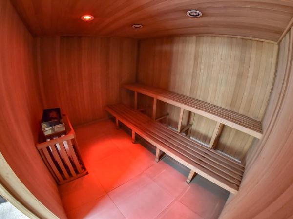 La Moraleja Love hotel : photo 5 de la chambre chambre double ou lits jumeaux supérieure