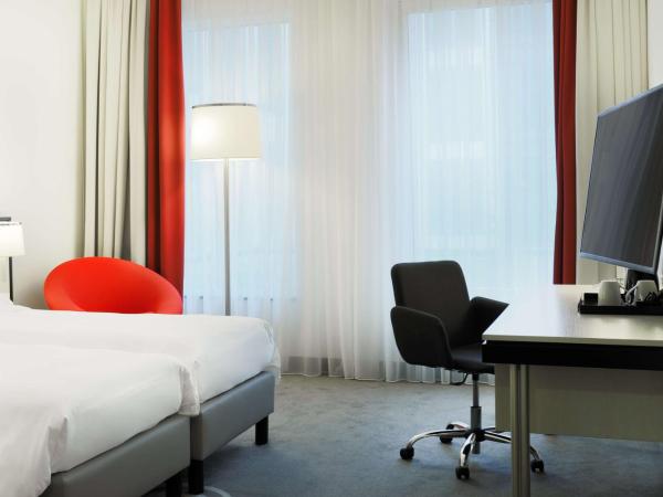 Hotel Park Inn by Radisson Brussels Midi : photo 1 de la chambre chambre standard
