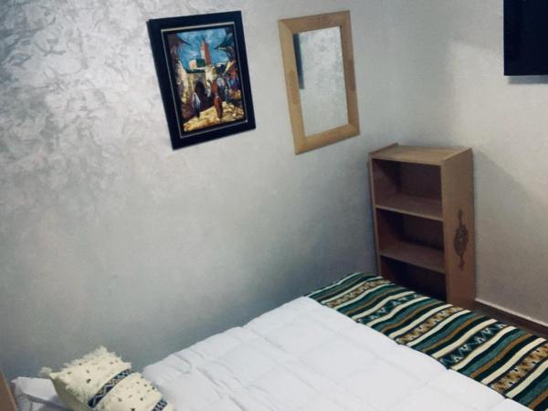 Riad Dar El Mesk : photo 1 de la chambre chambre double Économique avec salle de bains commune