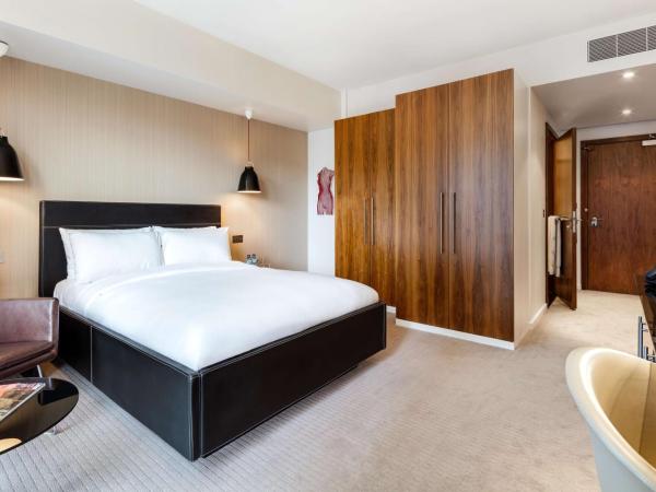 Radisson Blu Hotel, London Canary Wharf East : photo 3 de la chambre chambre lit king-size ou lits jumeaux supérieure