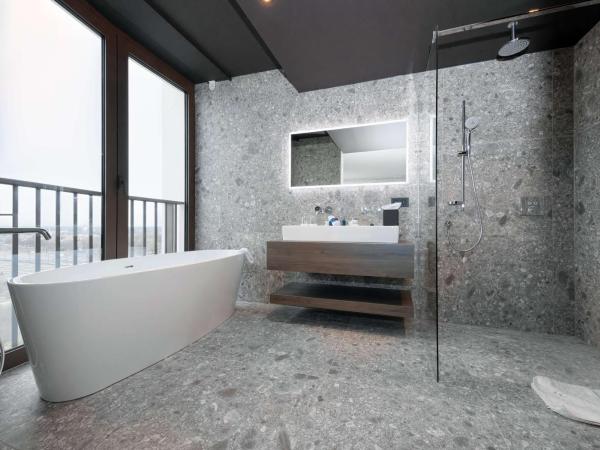 Radisson Blu Hotel, Bruges : photo 3 de la chambre suite 1 chambre avec balcon