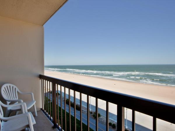 Holiday Inn Va Beach-Oceanside 21st St, an IHG Hotel : photo 2 de la chambre chambre lit king-size standard