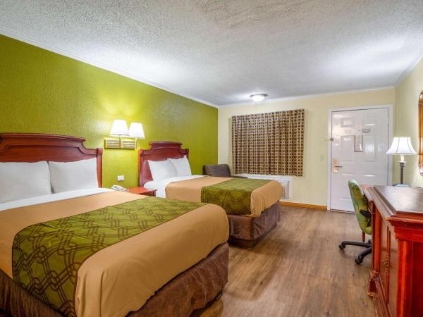 Rodeway Inn & Suites Fort Jackson : photo 4 de la chambre chambre double avec 2 lits doubles - non-fumeurs