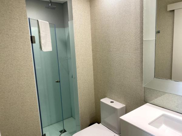 Golden Beach Guest House & Rooftop Bar : photo 10 de la chambre chambre lits jumeaux premium - vue sur mer