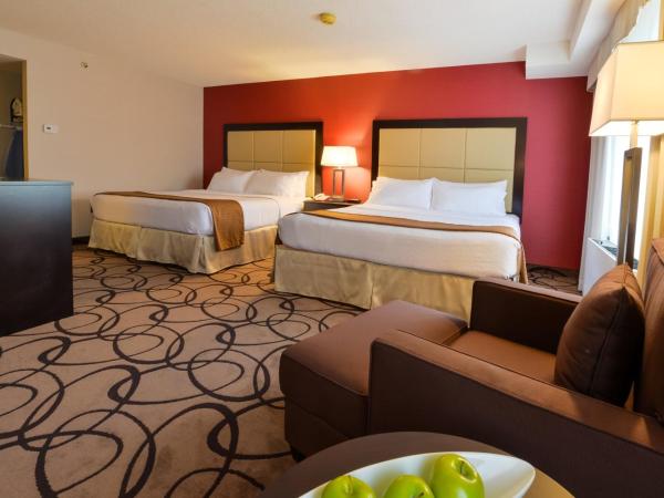 Holiday Inn Montreal Centre Ville Downtown, an IHG Hotel : photo 2 de la chambre deluxe room with two king beds - non-smoking