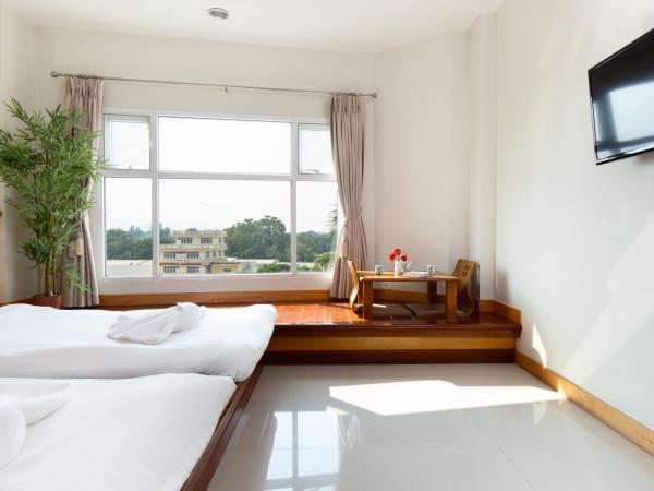 Kanchanaburi City Hotel - SHA Extra Plus : photo 3 de la chambre chambre lits jumeaux de style japonais
