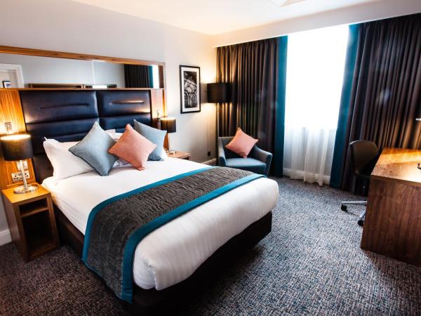 Crowne Plaza Leeds, an IHG Hotel : photo 8 de la chambre chambre lit queen-size standard avec canapé-lit