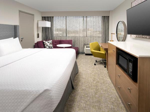 Crowne Plaza San Antonio Airport, an IHG Hotel : photo 3 de la chambre chambre standard lit queen-size