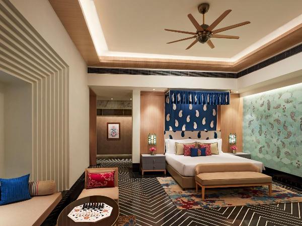 Devi Ratn-IHCL SeleQtions : photo 1 de la chambre chambre lit king-size - vue sur montagne