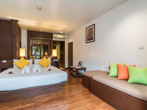 The Briza Beach Resort, Khao Lak SHA Extra Plus : photo 3 de la chambre hébergement de luxe avec jardin et balcon