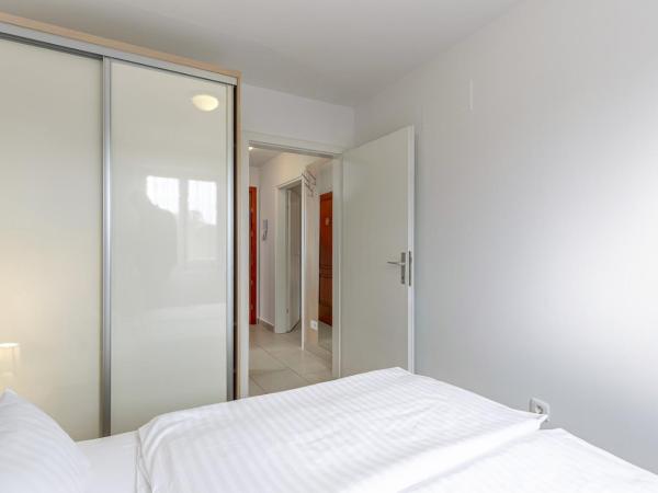 Apartments Mike : photo 9 de la chambre appartement - rez-de-chaussée